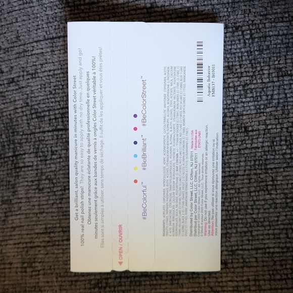 Color Street Aquatic Behavior - Picture 3 of 6